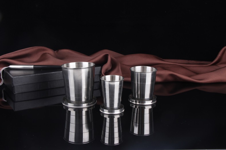 Collapsible Outdoor Wine Cup Set